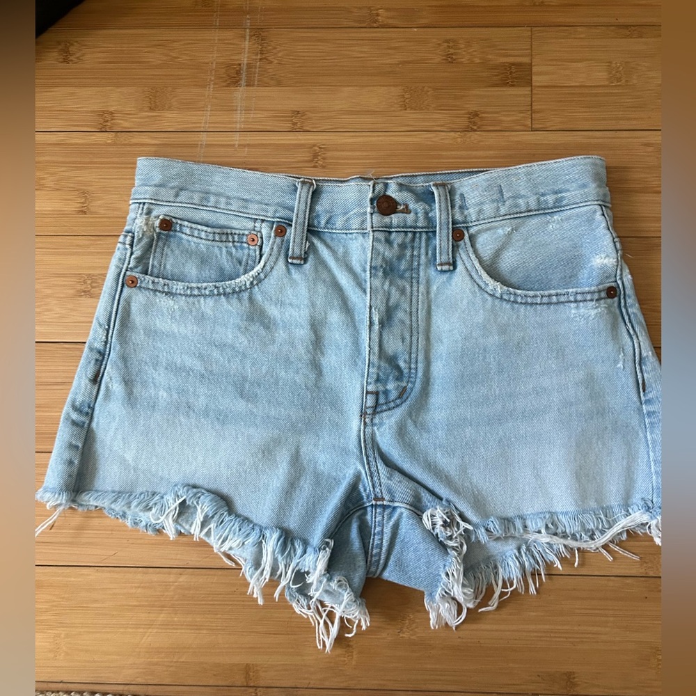 Madewell relaxed light wash denim cutoff shorts, size 25